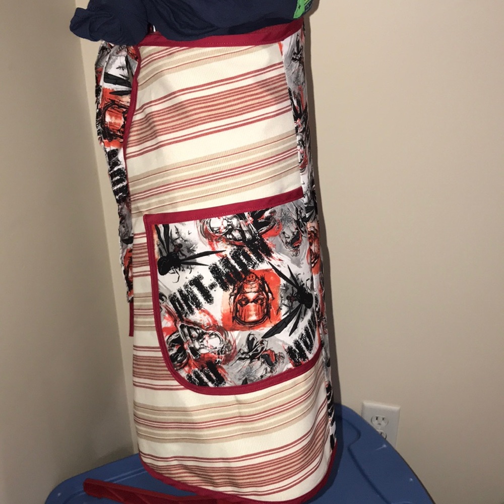 Ant-Man apron - Picture 2 of 3